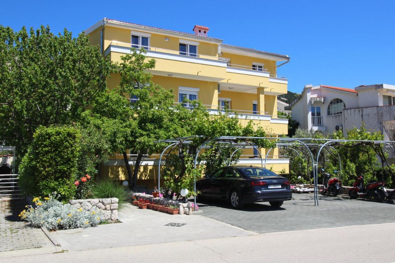 Apartments With A Parking Space Baska, Krk - 18716 Extérieur photo